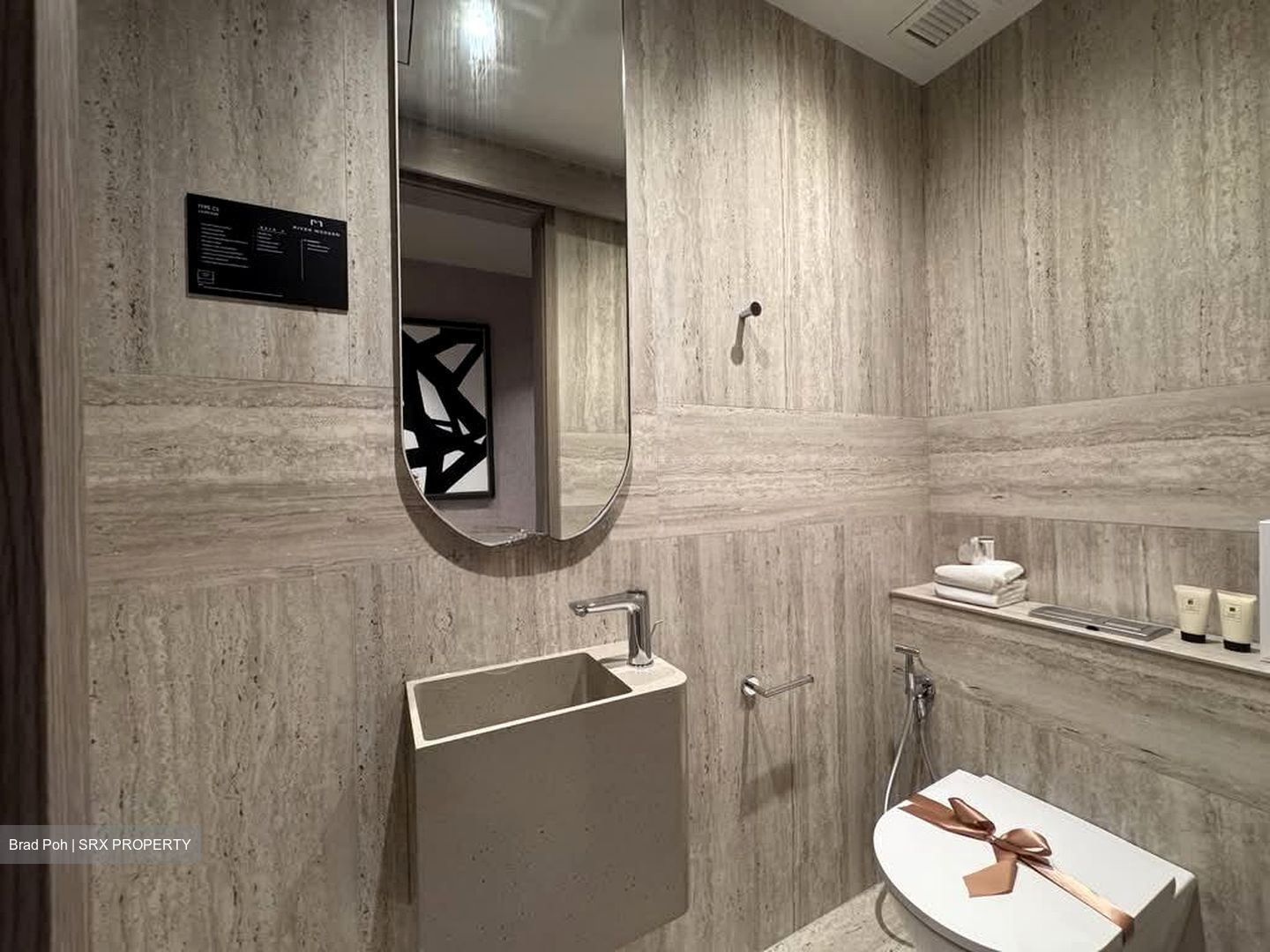 UE Square (D9), Apartment #549982071